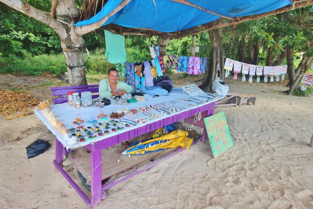 ホテル Tropical Hideaway Port Elizabeth エクステリア 写真